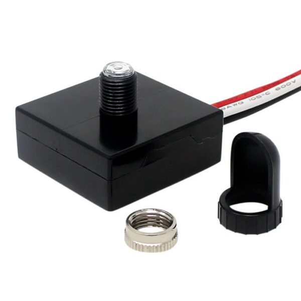 Zing Ear SNR-250RY Photoelectric Dusk To Dawn Light Sensor Switch